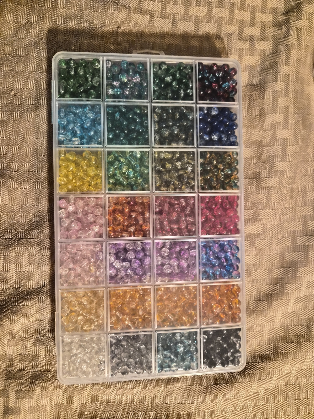 JHYlilia 1800pcs 6MM Glass Crackle Beads Kit